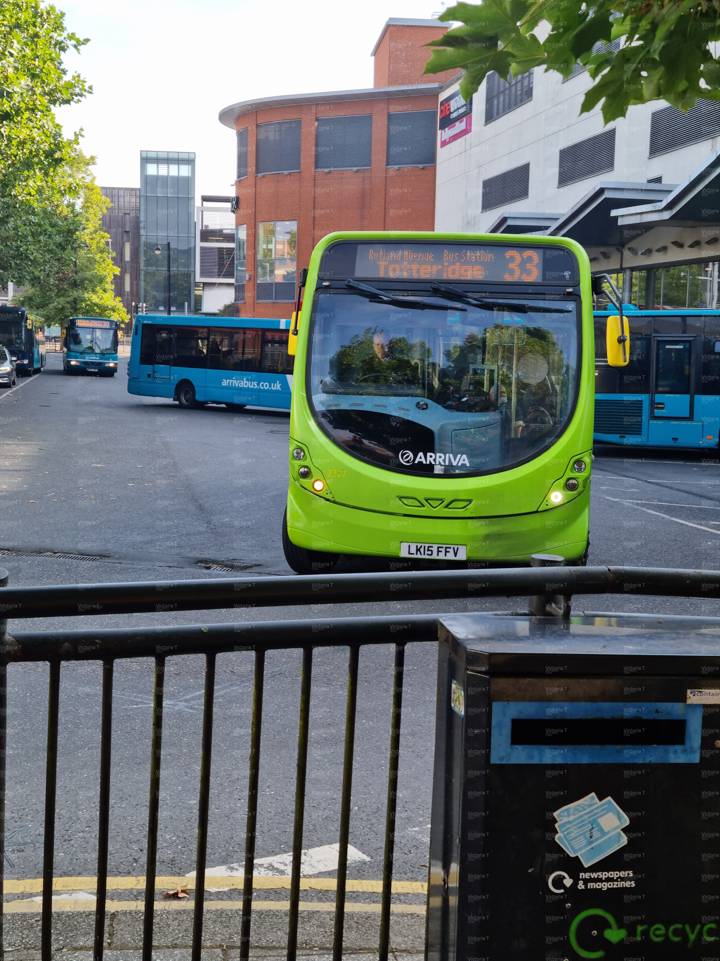 Image of Arriva Beds and Bucks vehicle 2327. Taken by Victoria T at 10.05 on 2021.09.21